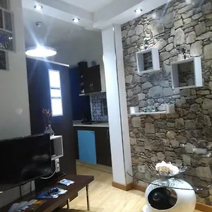 https://lalas-ramblas-estudio-santa-cruz-tenerife.adeje-hotels.com