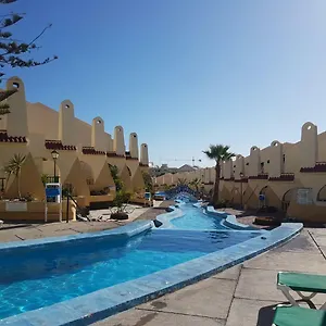 https://mare-verde-2.adeje-hotels.com